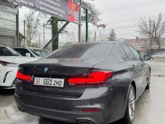 Photo of the vehicle BMW 5 Series