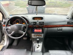 Сүрөт унаа Toyota Avensis