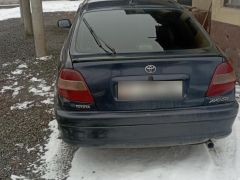 Сүрөт унаа Toyota Avensis