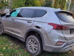 Photo of the vehicle Hyundai Santa Fe