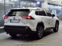 Сүрөт унаа Toyota RAV4