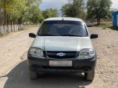 Сүрөт унаа Chevrolet Niva