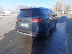 Photo of the vehicle Kia Carnival