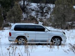 Photo of the vehicle Lexus LX