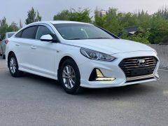 Photo of the vehicle Hyundai Sonata