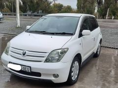 Фото авто Toyota Ist