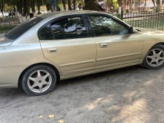 Сүрөт унаа Hyundai Elantra