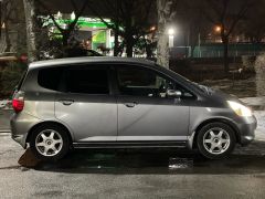 Фото авто Honda Fit