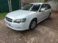 Photo of the vehicle Subaru Legacy