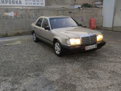 Фото авто Mercedes-Benz W124