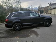 Photo of the vehicle Audi Q7