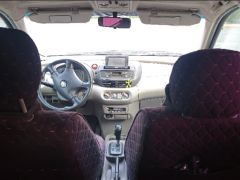 Сүрөт унаа Nissan Almera Tino