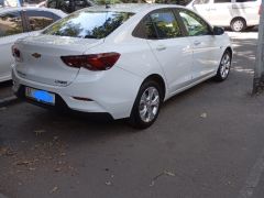 Фото авто Chevrolet Onix