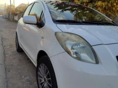 Сүрөт унаа Toyota Yaris