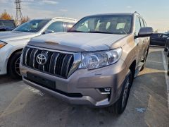 Фото авто Toyota Land Cruiser Prado