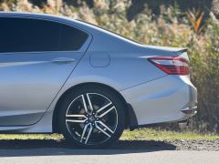 Photo of the vehicle Honda Accord