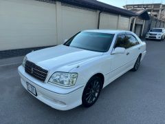 Сүрөт унаа Toyota Crown