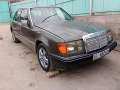 Photo of the vehicle Mercedes-Benz W124