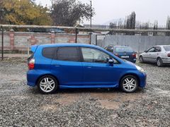 Фото авто Honda Fit