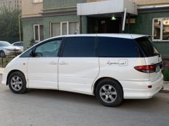 Photo of the vehicle Toyota Estima