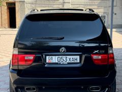 Photo of the vehicle BMW X5