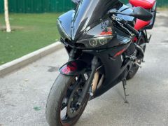 Photo of the vehicle Yamaha YZF 600 R