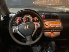 Сүрөт унаа Honda Jazz