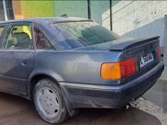 Photo of the vehicle Audi 100