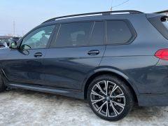 Сүрөт унаа BMW X7