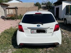 Сүрөт унаа Toyota Yaris