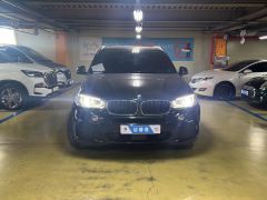 Photo of the vehicle BMW X5