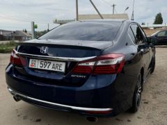 Фото авто Honda Accord