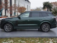 Photo of the vehicle Lynk &amp; Co 9