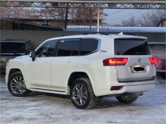 Photo of the vehicle Toyota Land Cruiser