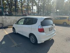 Сүрөт унаа Honda Fit