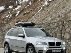 Photo of the vehicle BMW X5