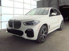 Photo of the vehicle BMW X5