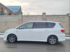 Фото авто Toyota Ipsum