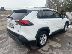 Сүрөт унаа Toyota RAV4