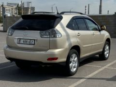 Photo of the vehicle Lexus RX