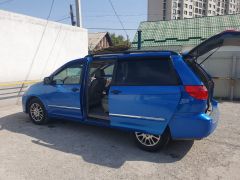 Сүрөт унаа Toyota Sienna