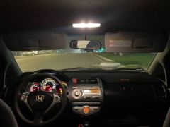 Фото авто Honda Jazz