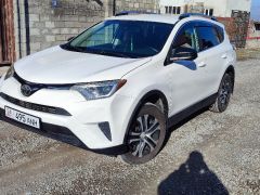 Сүрөт унаа Toyota RAV4