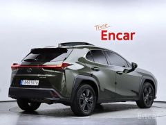 Фото авто Lexus UX