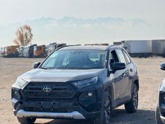 Сүрөт унаа Toyota RAV4