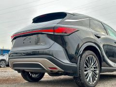 Photo of the vehicle Lexus RX