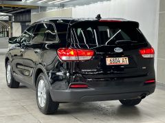 Photo of the vehicle Kia Sorento