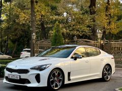 Фото авто Kia Stinger