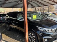 Сүрөт унаа Kia Carnival