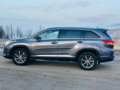 Сүрөт унаа Toyota Highlander